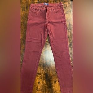 Old Navy maroon rockstar pants, size 10